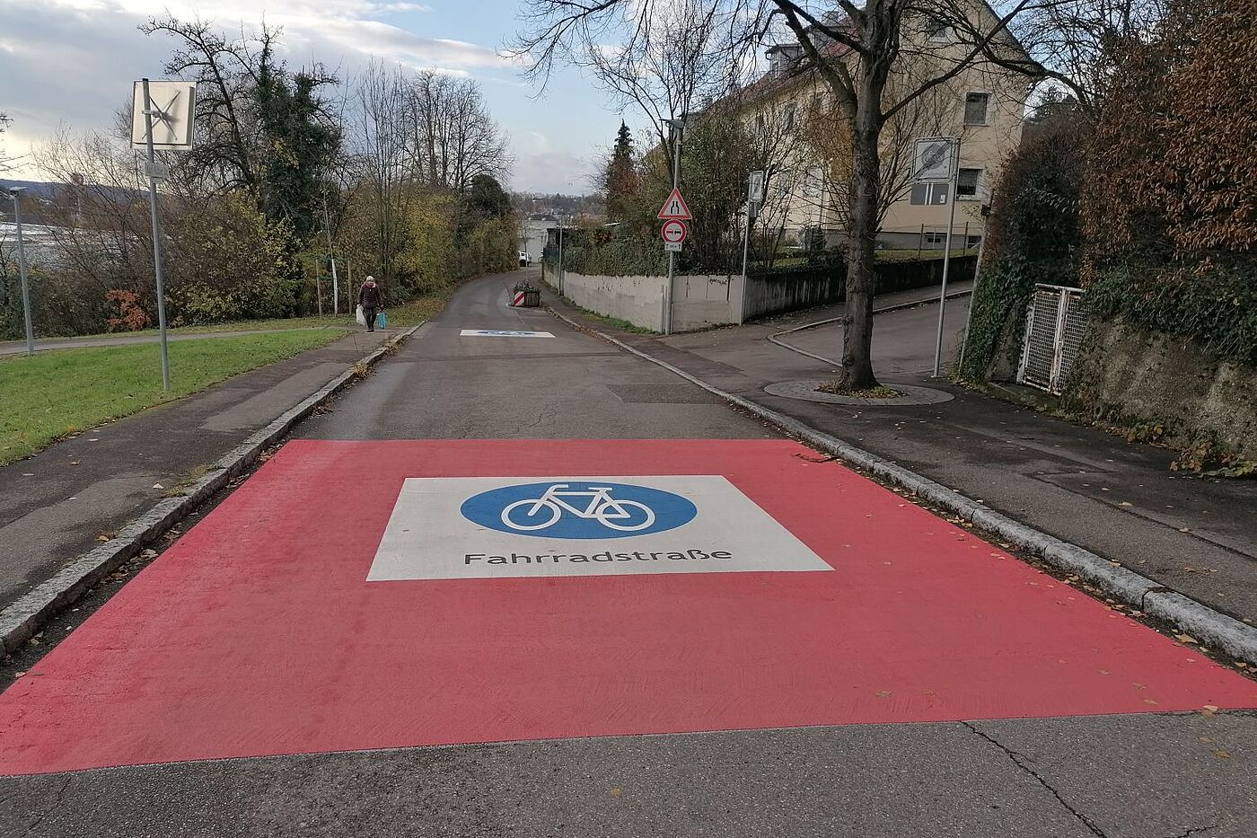 Fahrradstraße Karl-Kübler-Straße (Beginn bei Rappenstr.) Fahrradstraße Karl-Kübler-Straße (Beginn bei Rappenstr.)