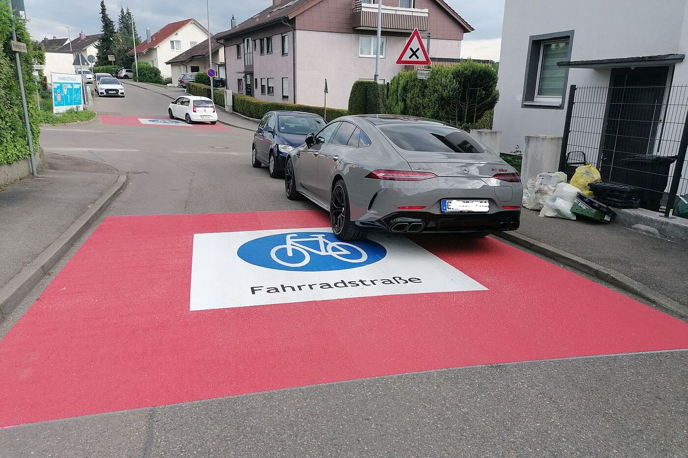Fahrradstraße Karl-Kübler-Straße (Einfahrt aus Hindenburgstraße) Fahrradstraße Karl-Kübler-Straße (Einfahrt aus Hindenburgstraße)
