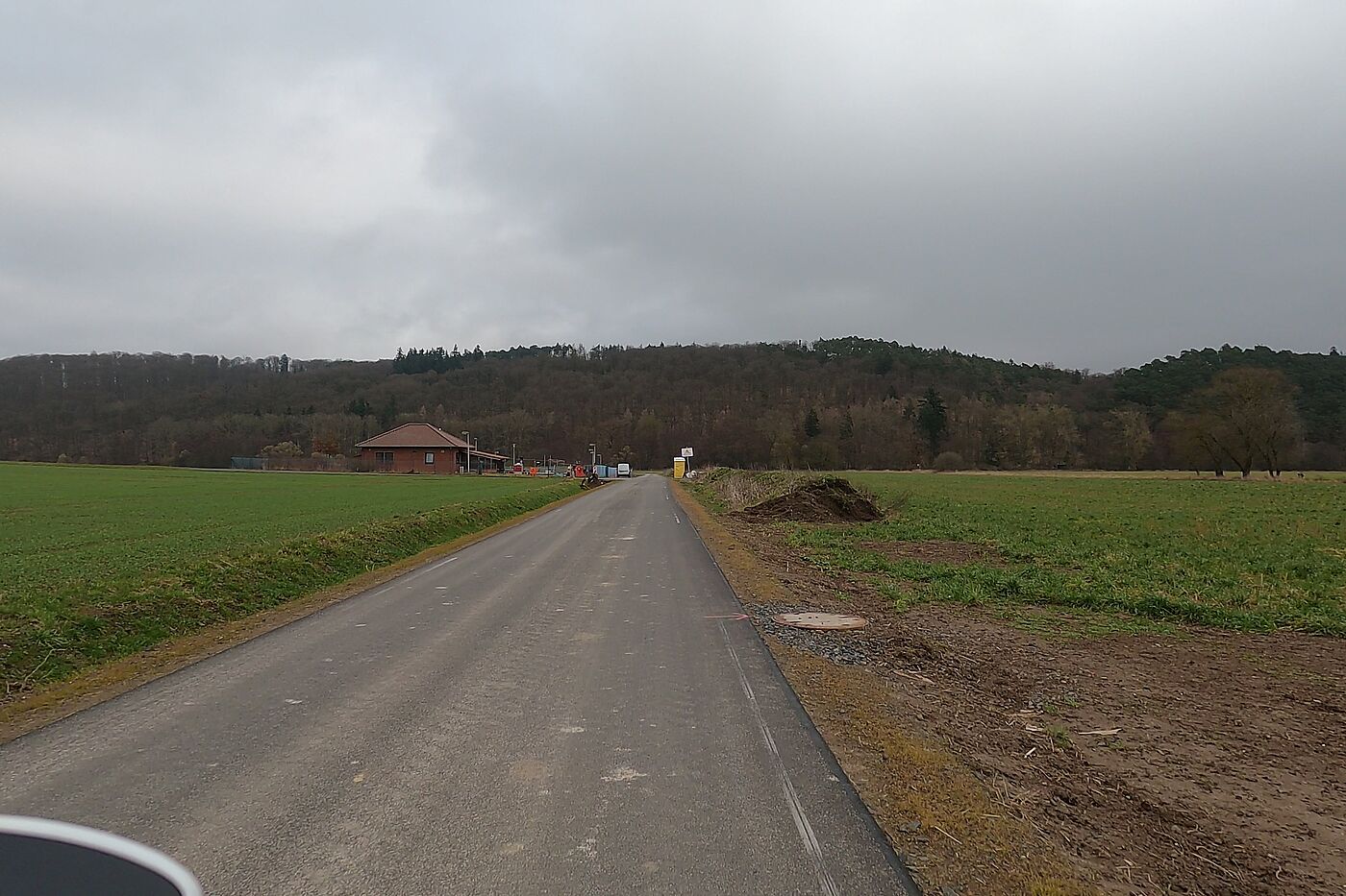 Neubau R4/Schwalmradweg Bischhausen - Niederurff Neubau R4/Schwalmradweg Bischhausen - Niederurff