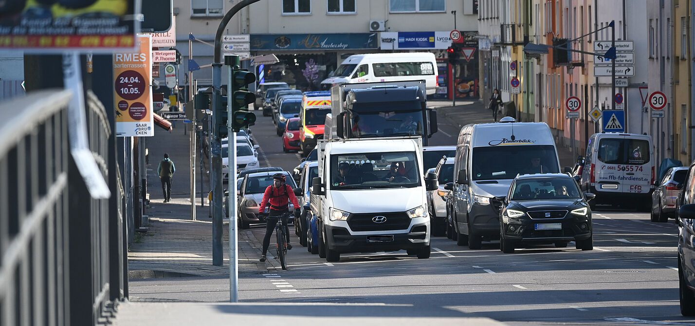 Saarbrücken-Burbach, Burbacher Straße Saarbrücken-Burbach, Burbacher Straße
